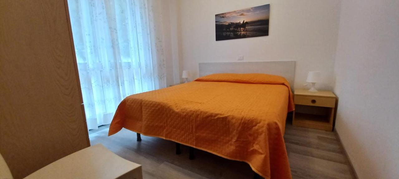 Casa Bivi - Apartments With 1 And 2 Bedrooms - Click Here For More Availabilities ลินญาโน ซับเบียโดโร ภายนอก รูปภาพ