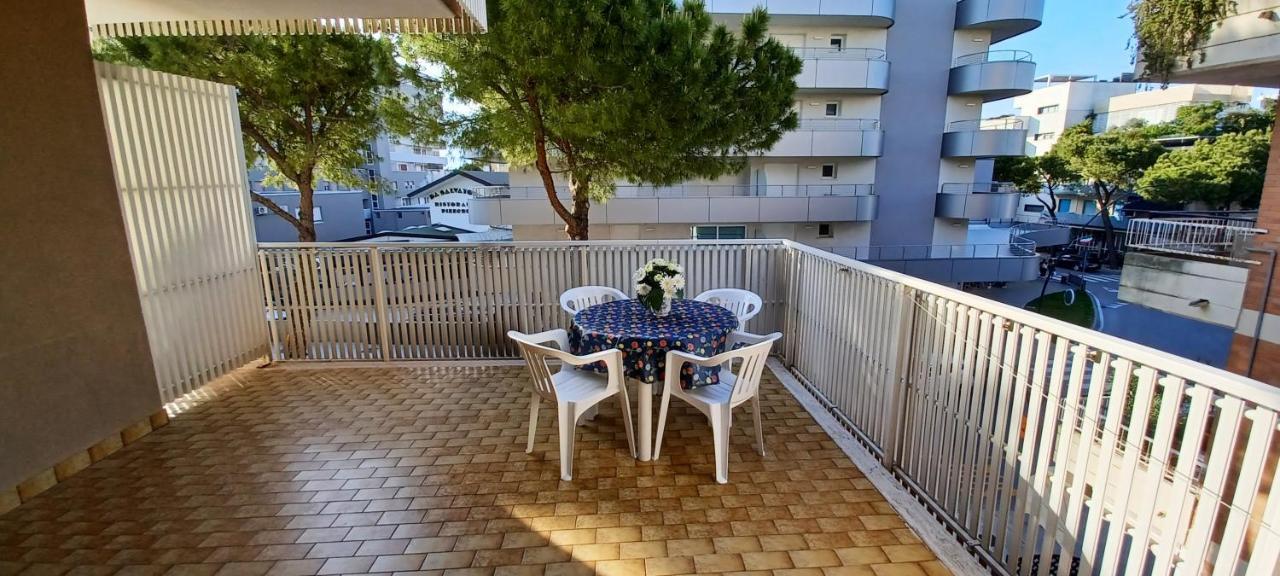 Casa Bivi - Apartments With 1 And 2 Bedrooms - Click Here For More Availabilities ลินญาโน ซับเบียโดโร ภายนอก รูปภาพ