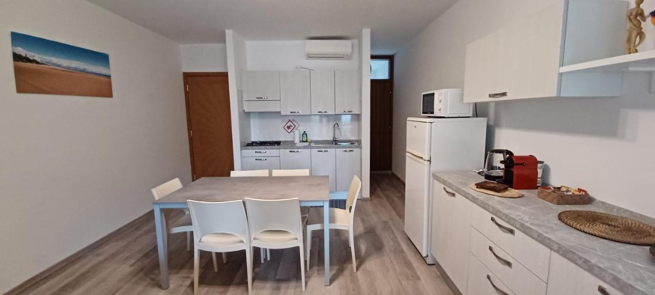 Casa Bivi - Apartments With 1 And 2 Bedrooms - Click Here For More Availabilities ลินญาโน ซับเบียโดโร ภายนอก รูปภาพ