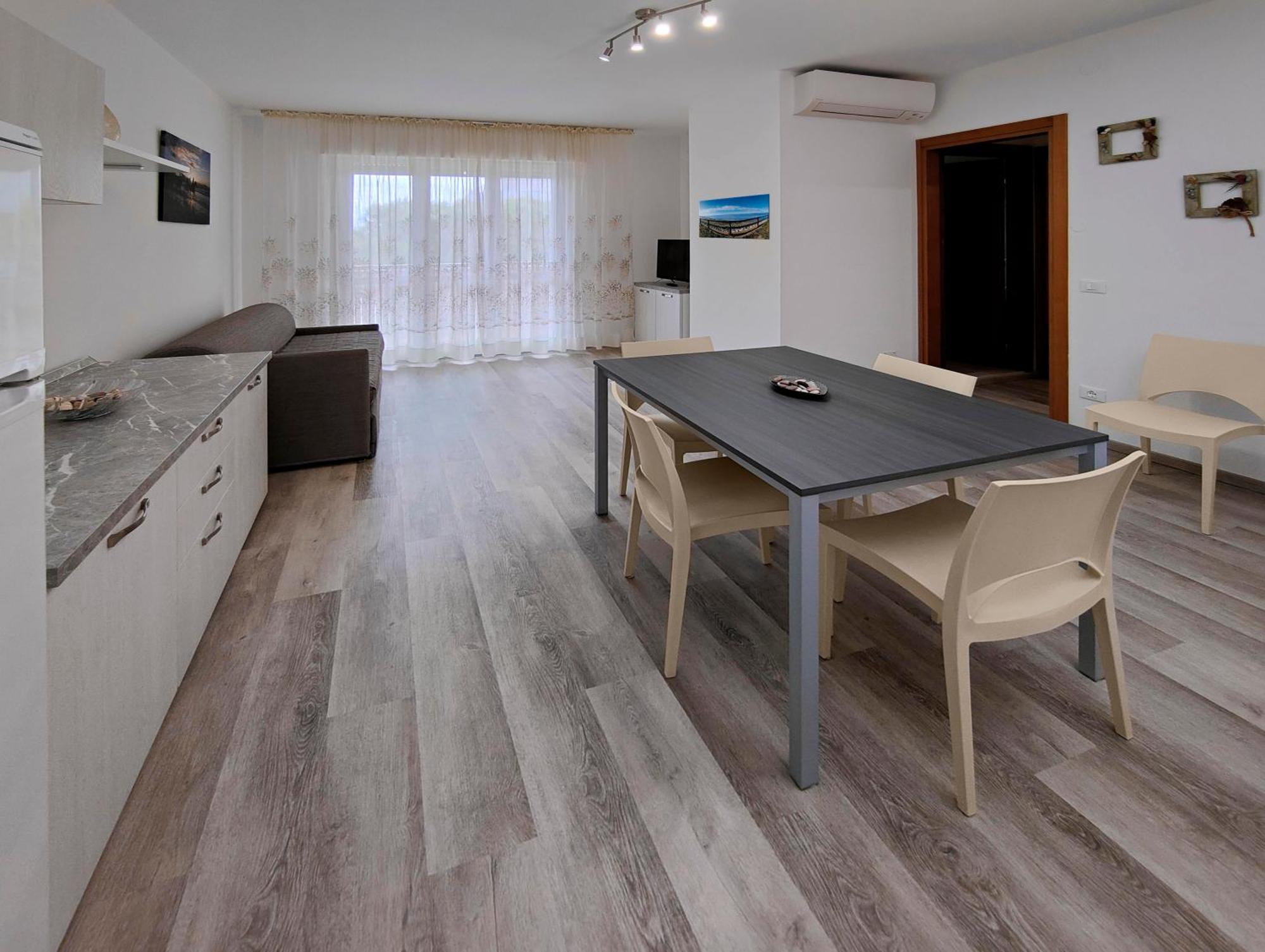 Casa Bivi - Apartments With 1 And 2 Bedrooms - Click Here For More Availabilities ลินญาโน ซับเบียโดโร ภายนอก รูปภาพ